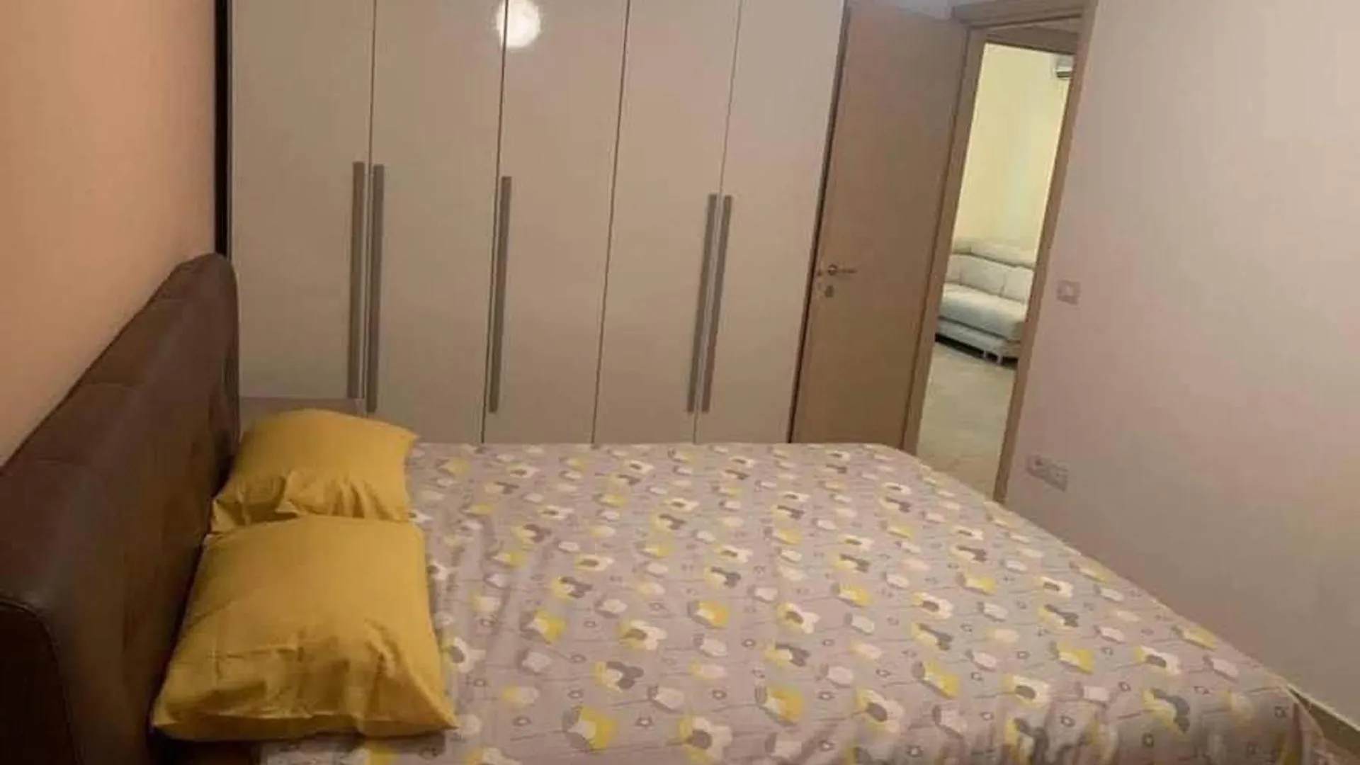 Sea Front Apartment - Tranquil Retreat In Albania Δυρράχιο